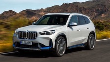 bmw_ix1_edrive20_2023-01.jpg
