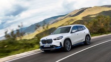 bmw_ix1_edrive20_2023-11.jpg