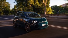 fiat_500e_hatchback_2020-07.jpg