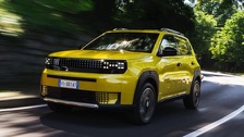fiat_grande_panda_2025-11.jpg