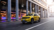fiat_grande_panda_2025-13.jpg
