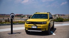 fiat_grande_panda_2025-18.jpg