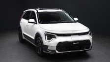 kia_niro_2022-04.jpg