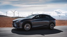 lexus_rz_450e_2023-09.jpg