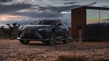 lexus_rz_450e_2023-11.jpg
