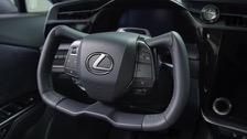 lexus_rz_450e_2023-28.jpg