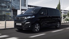 peugeot_e-expert_combi_2021-01.jpg