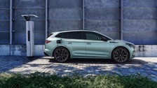 skoda_enyaq_iv_2023-10.jpg