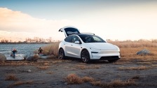 tesla_model_y_2025-09.jpg